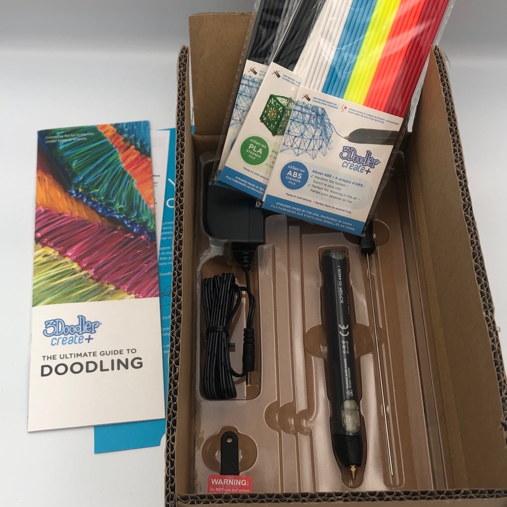 3Doodler Create+ 3D Printing Pen Bundle - Black New in Box